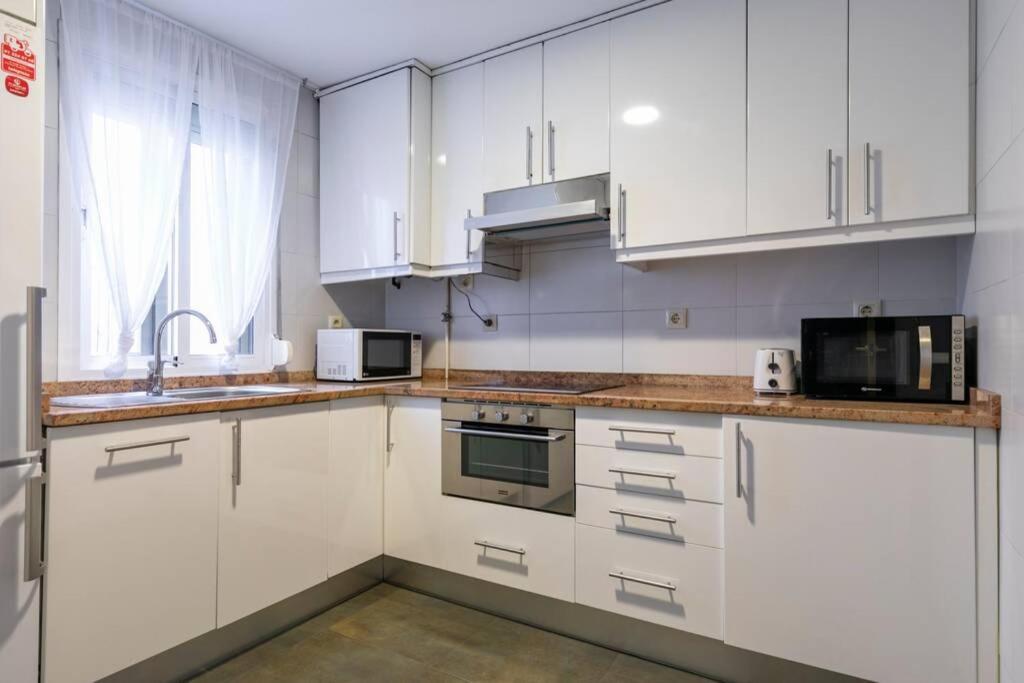 Homeabout La Latina Apartment Madrid Ngoại thất bức ảnh