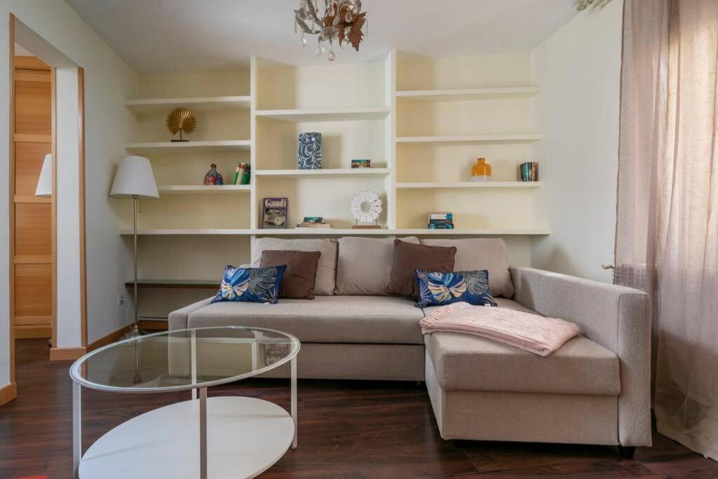 Homeabout La Latina Apartment Madrid Ngoại thất bức ảnh